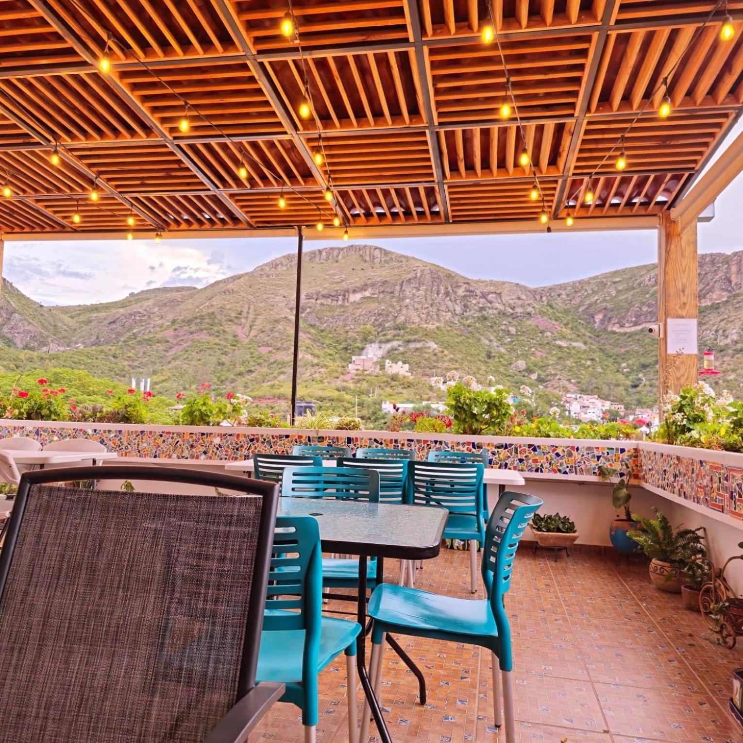 Hotel Spa Maggic Home Panoramica กัวนาฮัวโต ภายนอก รูปภาพ